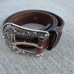 Ariat Genuine Leather Western Belt Brown Tooled Rhinestone Buckle Size L 44.5”